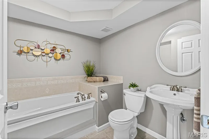 full basement bathroom — 195 England Drive, O'Fallon, MO 63366