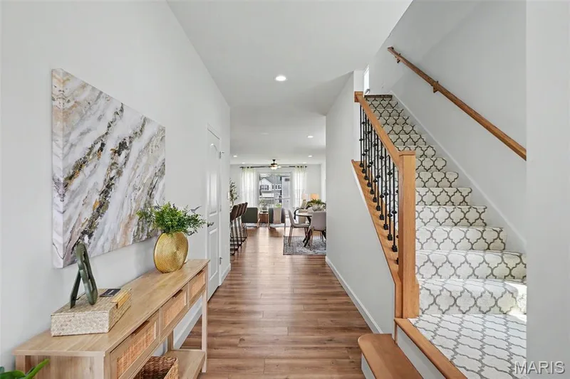 9103 Camino Trail, Cottleville, MO 63304 — listing photo 4 of 35