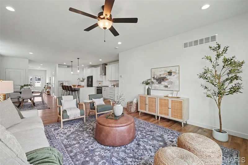 9103 Camino Trail, Cottleville, MO 63304 — listing photo 12 of 35