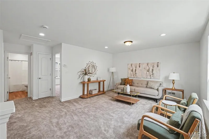 9103 Camino Trail, Cottleville, MO 63304 — listing photo 15 of 35