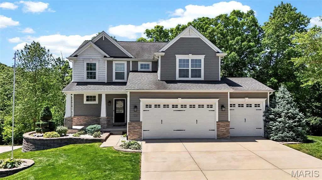 110 Little Tree Court, Wentzville, MO 63385 — listing photo 1 of 64