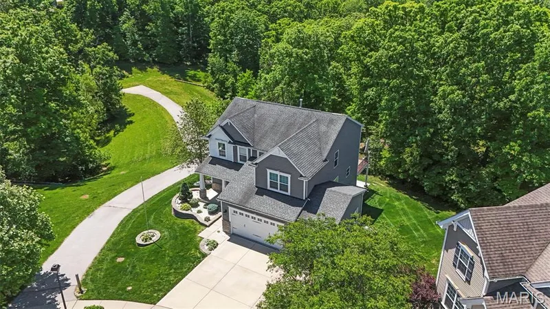 110 Little Tree Court, Wentzville, MO 63385 — listing photo 4 of 64