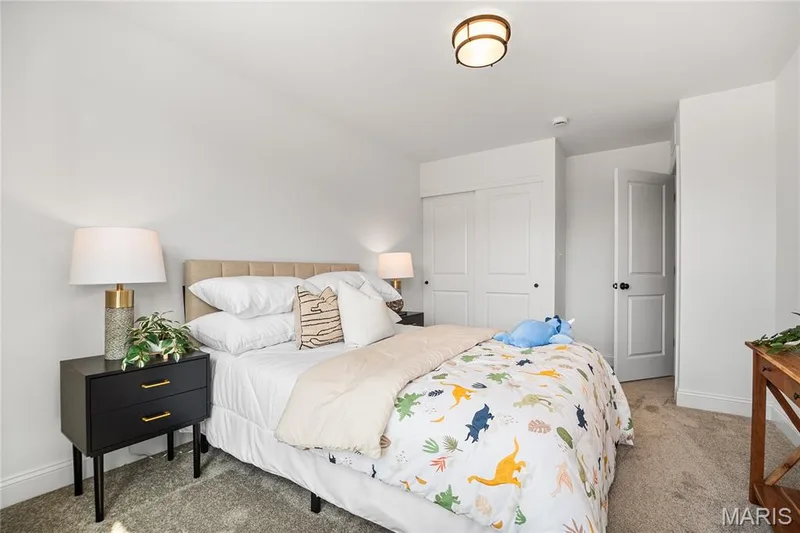 Example photos. Some features shown are optional upgrades. See onsite sales manager for more details. — 175 Sesame Loop, St Peters, MO 63303