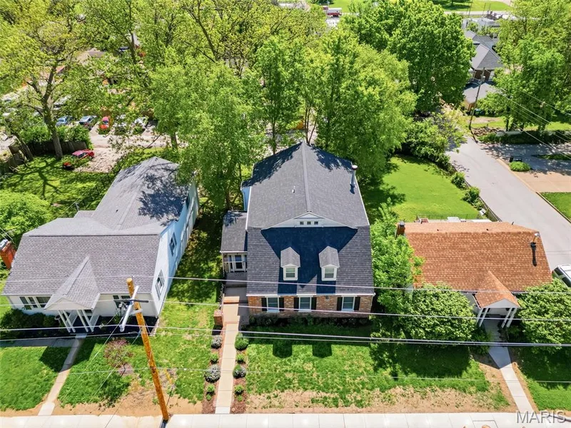 522 S 2nd Street, St Charles, MO 63301 — listing photo 3 of 81