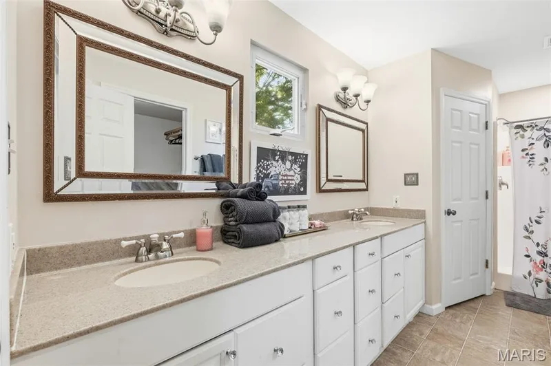 522 S 2nd Street, St Charles, MO 63301 — listing photo 49 of 81