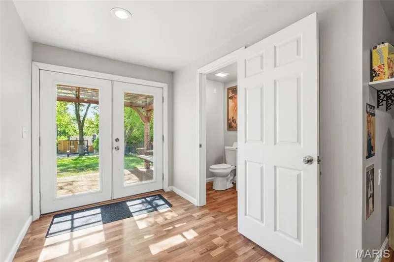 522 S 2nd Street, St Charles, MO 63301 — listing photo 63 of 81