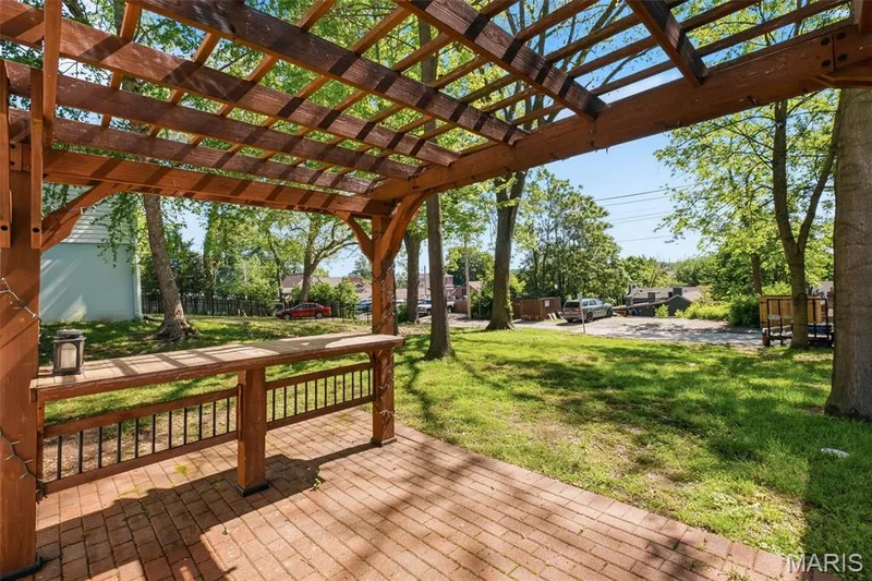 522 S 2nd Street, St Charles, MO 63301 — listing photo 65 of 81