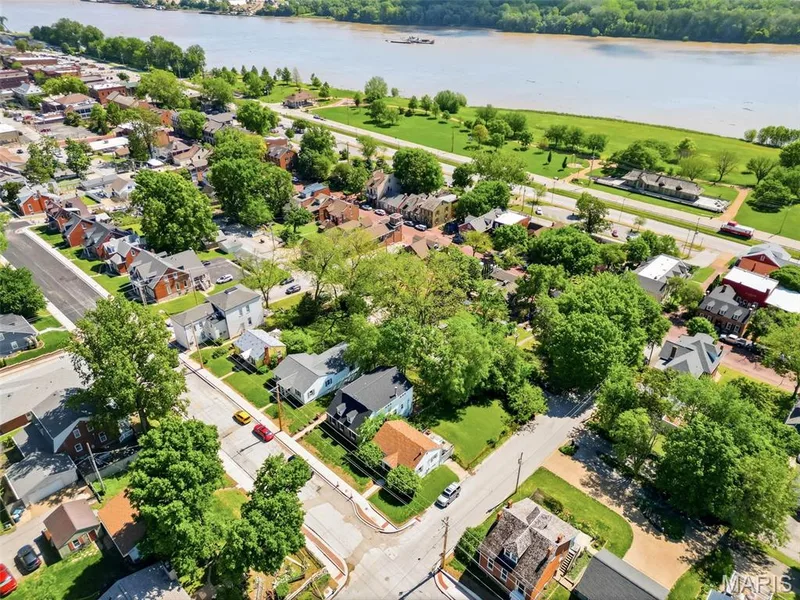 522 S 2nd Street, St Charles, MO 63301 — listing photo 74 of 81