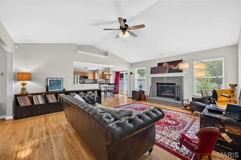 1465 Washingtons Crossing Drive, O'Fallon, MO 63366 — listing photo 7 of 42
