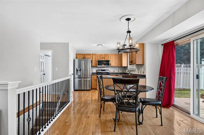 1465 Washingtons Crossing Drive, O'Fallon, MO 63366 — listing photo 8 of 42