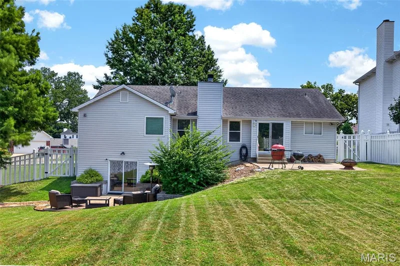 1465 Washingtons Crossing Drive, O'Fallon, MO 63366 — listing photo 39 of 42