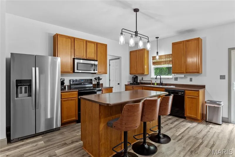 526 Springhurst Parkway, O'Fallon, MO 63368 — listing photo 6 of 30