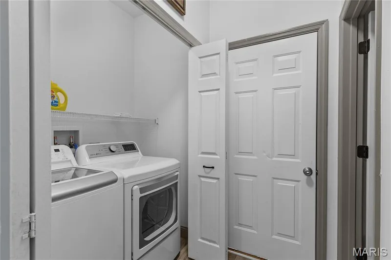 526 Springhurst Parkway, O'Fallon, MO 63368 — listing photo 10 of 30