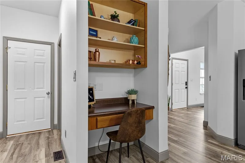 526 Springhurst Parkway, O'Fallon, MO 63368 — listing photo 12 of 30