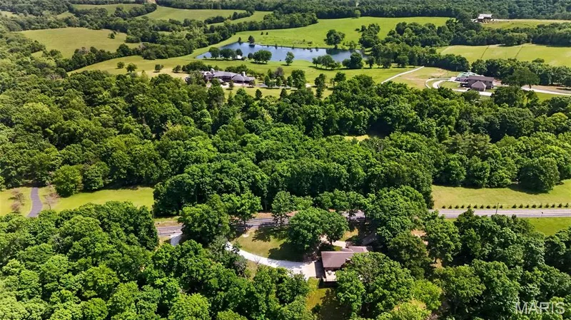 800 Matson Hill Road, Defiance, MO 63341 — listing photo 48 of 53