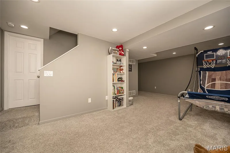 7313 Cinnamon Teal Drive, O'Fallon, MO 63368 — listing photo 37 of 55