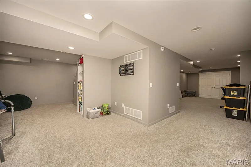 7313 Cinnamon Teal Drive, O'Fallon, MO 63368 — listing photo 38 of 55