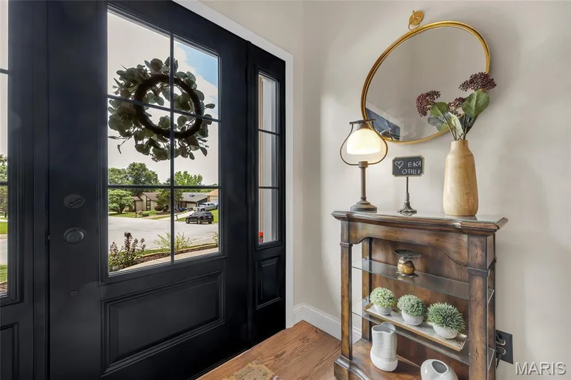 Brand new 6 pane fiberglass front door with sidelights and warranty! — 16 La Rochelle Court, Lake St. Louis, MO 63367