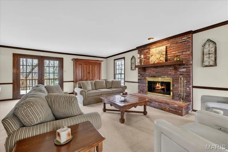 18024 Cider Mill Drive, Wildwood, MO 63038 — listing photo 6 of 44