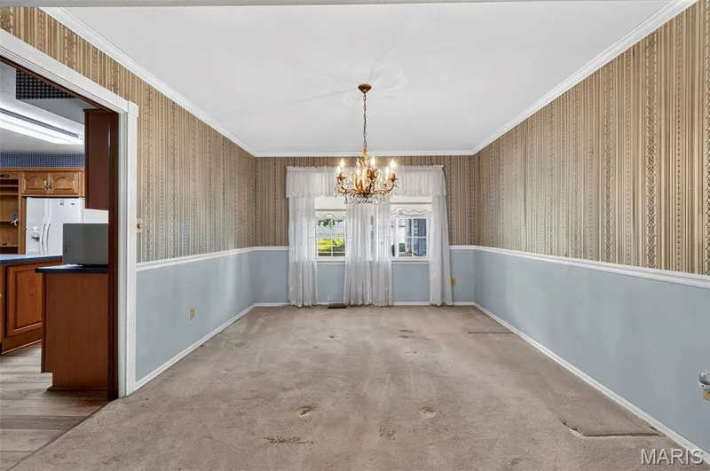 908 Devonshire Lane, St Charles, MO 63301 — listing photo 12 of 46