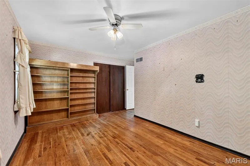 908 Devonshire Lane, St Charles, MO 63301 — listing photo 27 of 46