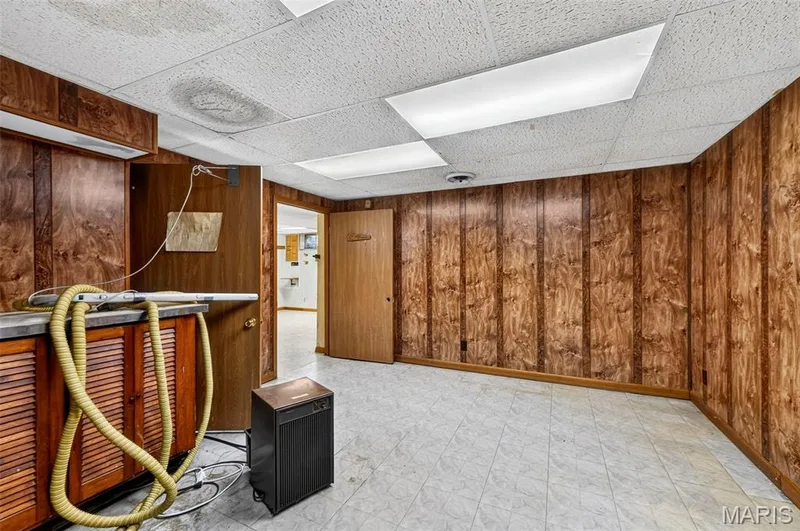 908 Devonshire Lane, St Charles, MO 63301 — listing photo 35 of 46