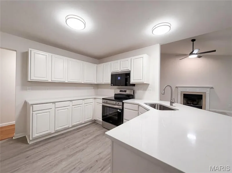 2212 Harborside Drive, Dardenne Prairie, MO 63368 — listing photo 2 of 25