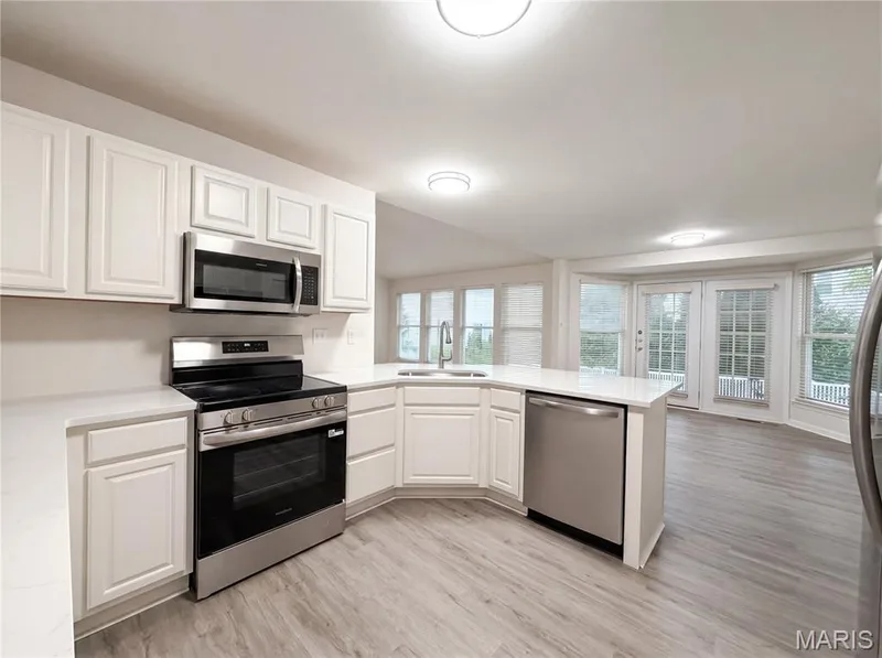 2212 Harborside Drive, Dardenne Prairie, MO 63368 — listing photo 10 of 25