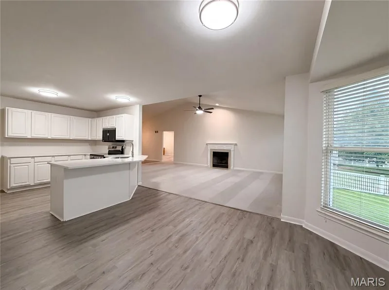 2212 Harborside Drive, Dardenne Prairie, MO 63368 — listing photo 11 of 25