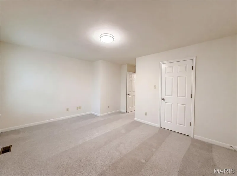 2212 Harborside Drive, Dardenne Prairie, MO 63368 — listing photo 17 of 25