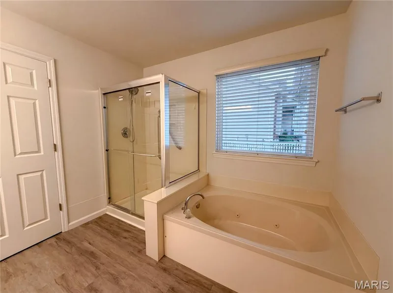 2212 Harborside Drive, Dardenne Prairie, MO 63368 — listing photo 19 of 25