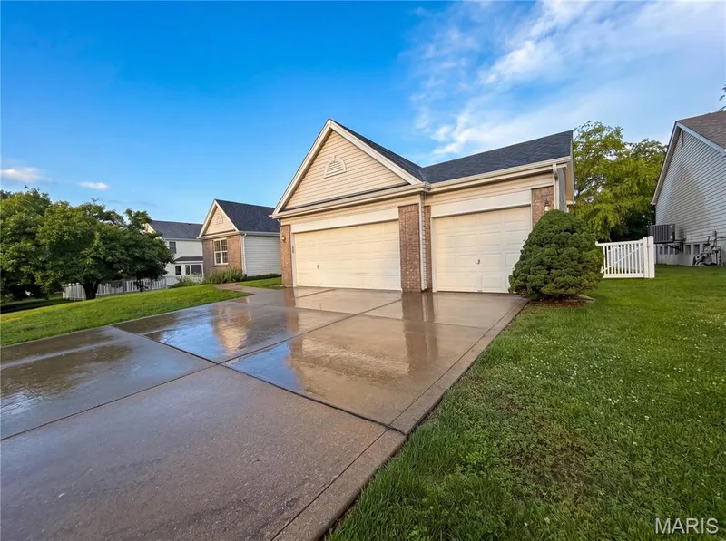 2212 Harborside Drive, Dardenne Prairie, MO 63368 — listing photo 24 of 25