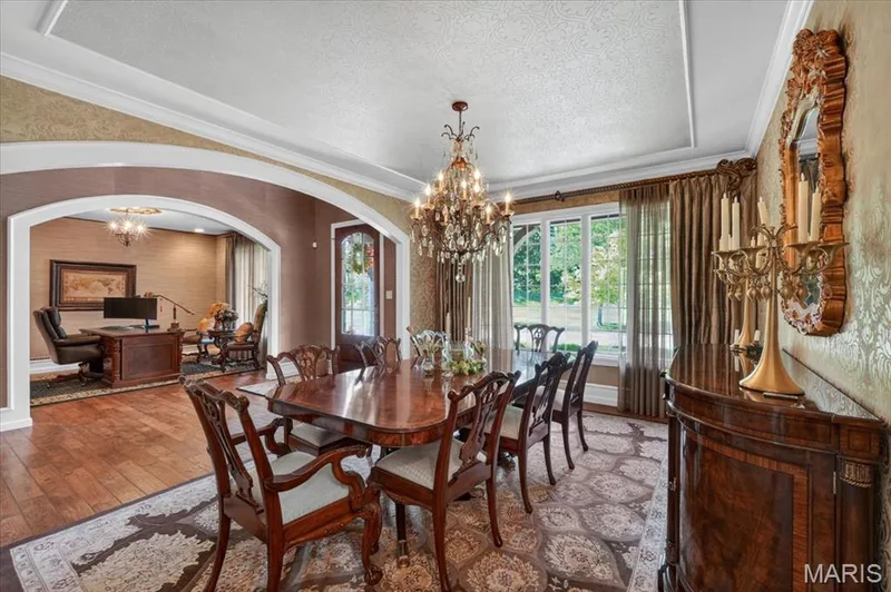 16925 Todd Evan Trail Road, Chesterfield, MO 63005 — listing photo 9 of 82