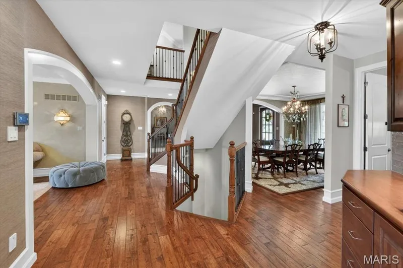 16925 Todd Evan Trail Road, Chesterfield, MO 63005 — listing photo 24 of 82