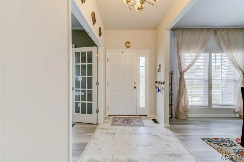 207 Barrington Ridge Lane, Wentzville, MO 63385 — listing photo 4 of 41