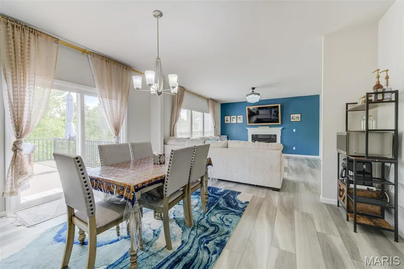 207 Barrington Ridge Lane, Wentzville, MO 63385 — listing photo 16 of 41