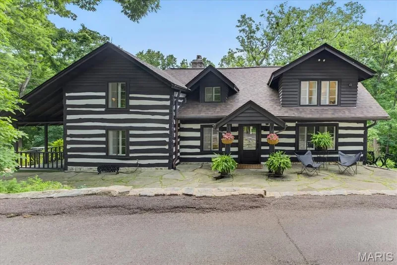 16643 Caulks Creek Ridge Road, Wildwood, MO 63005 — listing photo 2 of 48