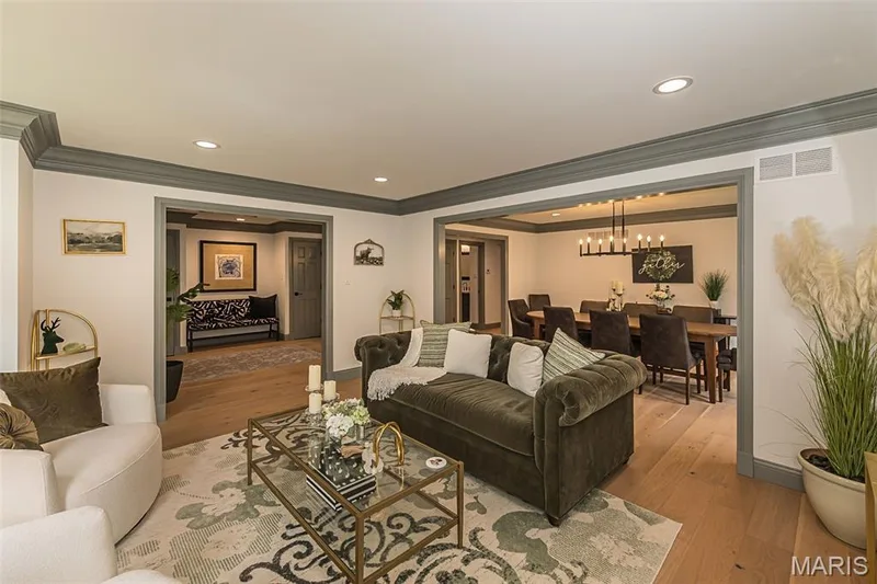 14426 Open Meadow Court W, Chesterfield, MO 63017 — listing photo 6 of 50
