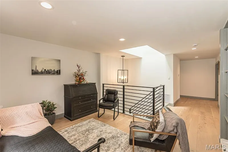14426 Open Meadow Court W, Chesterfield, MO 63017 — listing photo 25 of 50