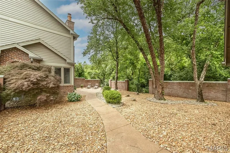 14426 Open Meadow Court W, Chesterfield, MO 63017 — listing photo 45 of 50