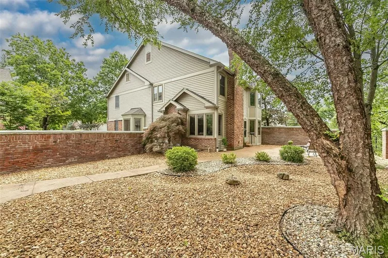 14426 Open Meadow Court W, Chesterfield, MO 63017 — listing photo 46 of 50