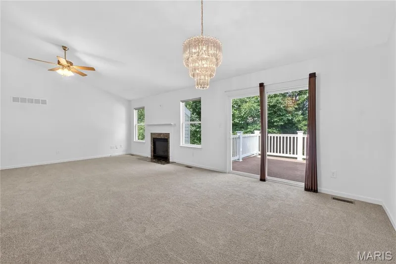 403 Newport Drive, St Peters, MO 63376 — listing photo 17 of 34
