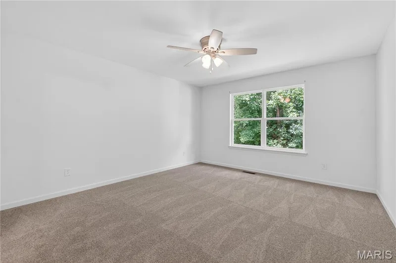 Primary bedroom with ensuite — 403 Newport Drive, St Peters, MO 63376
