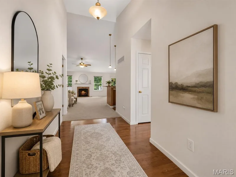 403 Newport Drive, St Peters, MO 63376 — listing photo 3 of 34