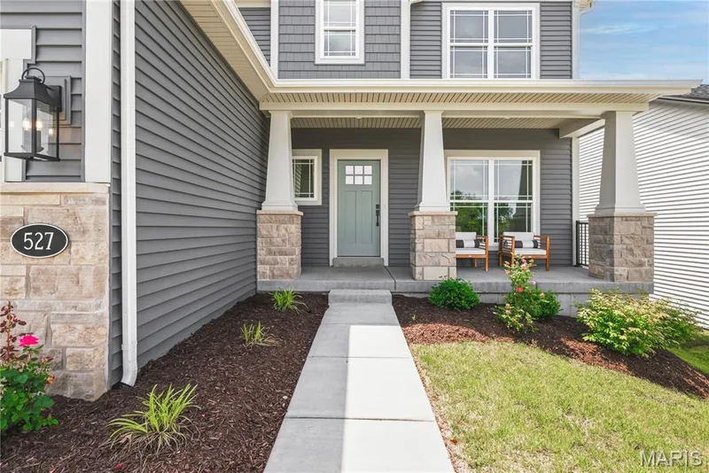 Large Front Porch with Stone Based Columns and Craftsman Pillars — 527 Ryehill Drive, St Peters, MO 63376