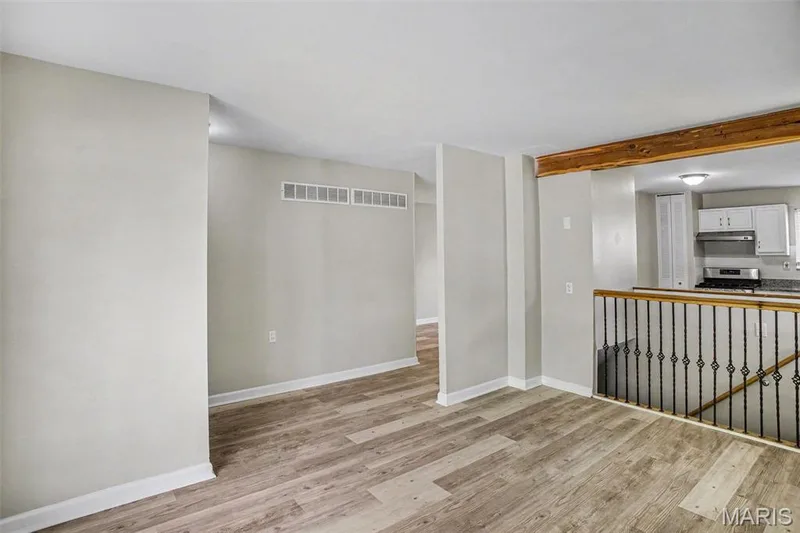 2737 Essex Street, St Charles, MO 63301 — listing photo 3 of 15