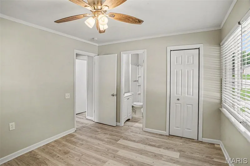 2737 Essex Street, St Charles, MO 63301 — listing photo 8 of 15