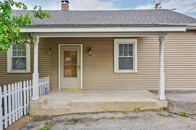122 Almeling Street, New Melle, MO 63365 — listing photo 3 of 21
