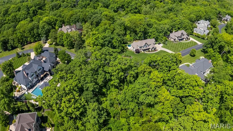 24 TBB Grand Meridien Forest, Wildwood, MO 63005 — listing photo 20 of 35