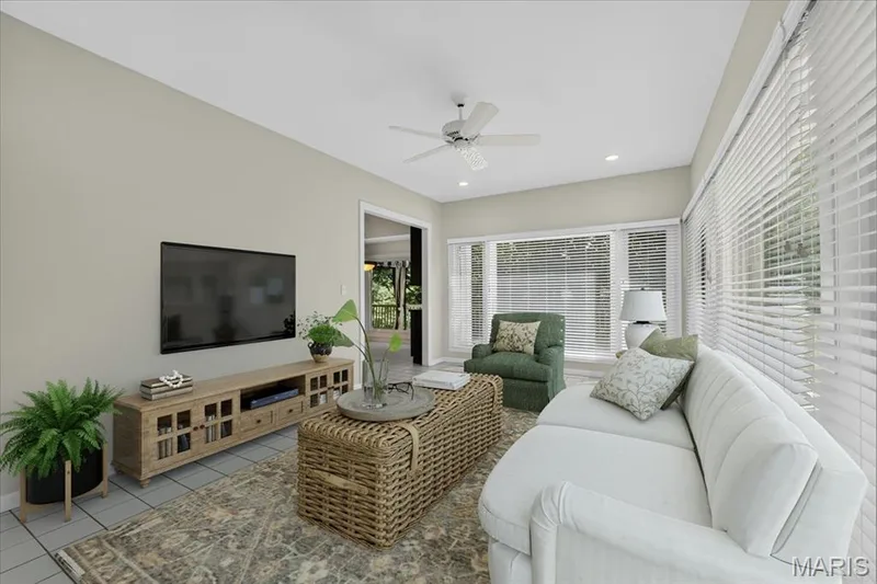 Virtually staged — 16557 Baxter Forest Ridge Drive, Chesterfield, MO 63005